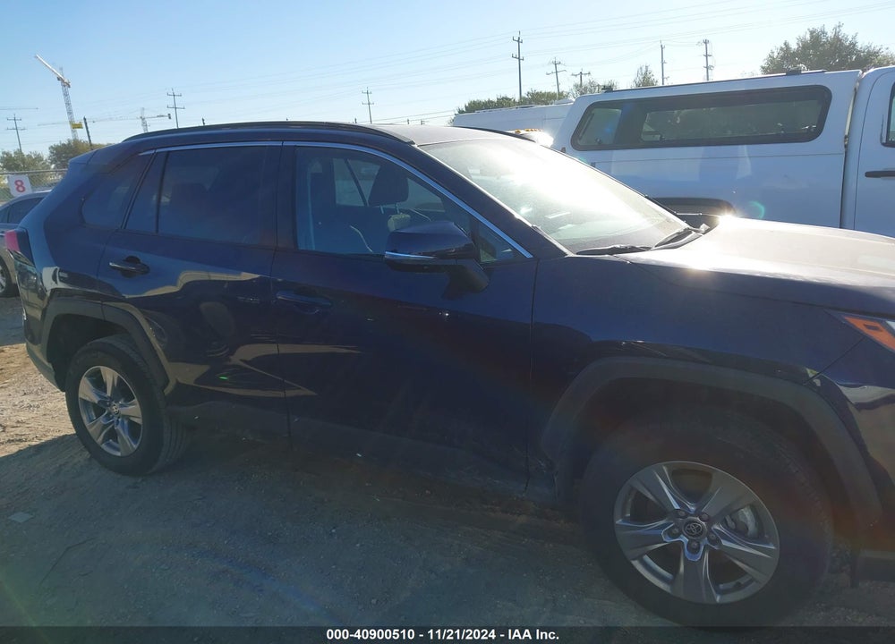 2024 TOYOTA RAV4 XLE VIN: 2T3W1RFV7RW324036