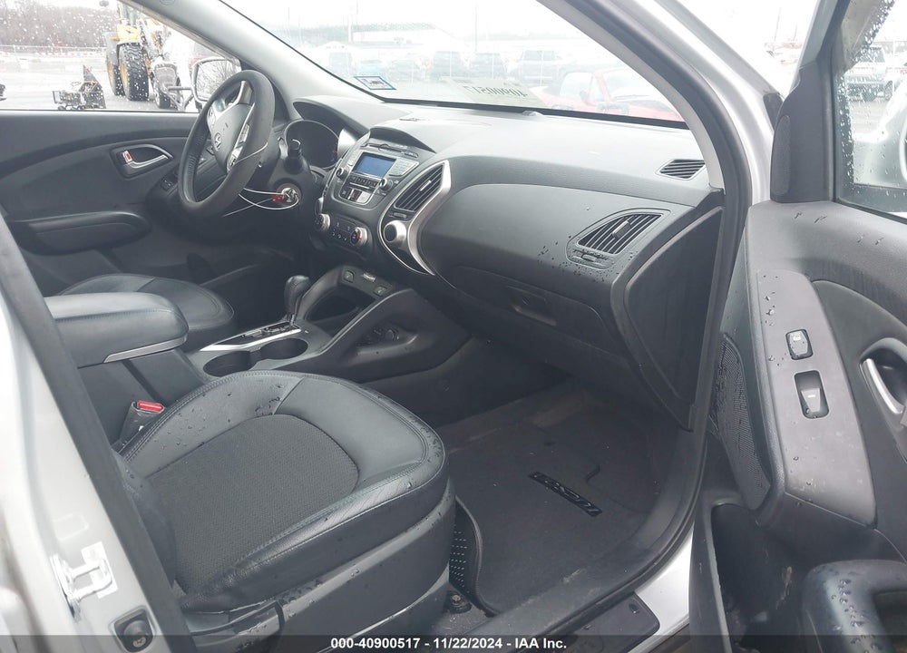 2013 HYUNDAI TUCSON GLS VIN: KM8JUCAC1DU677359