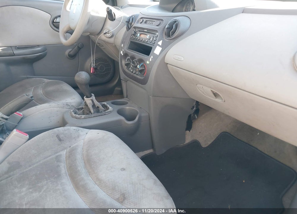 2003 SATURN ION 2 VIN: 1G8AZ52F03Z145848