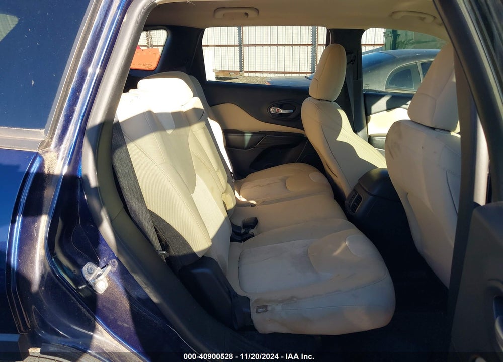 2016 JEEP CHEROKEE SPORT VIN: 1C4PJLAS5GW272919