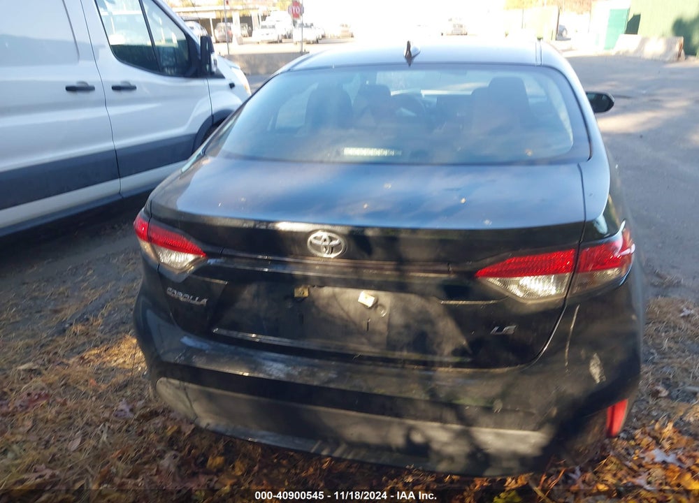 2022 TOYOTA COROLLA LE VIN: 5YFEPMAE0NP332584