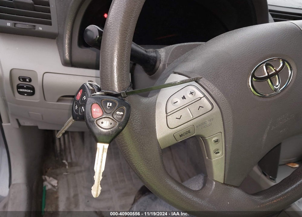 2007 TOYOTA CAMRY LE V6 VIN: 4T1BK46K77U535652