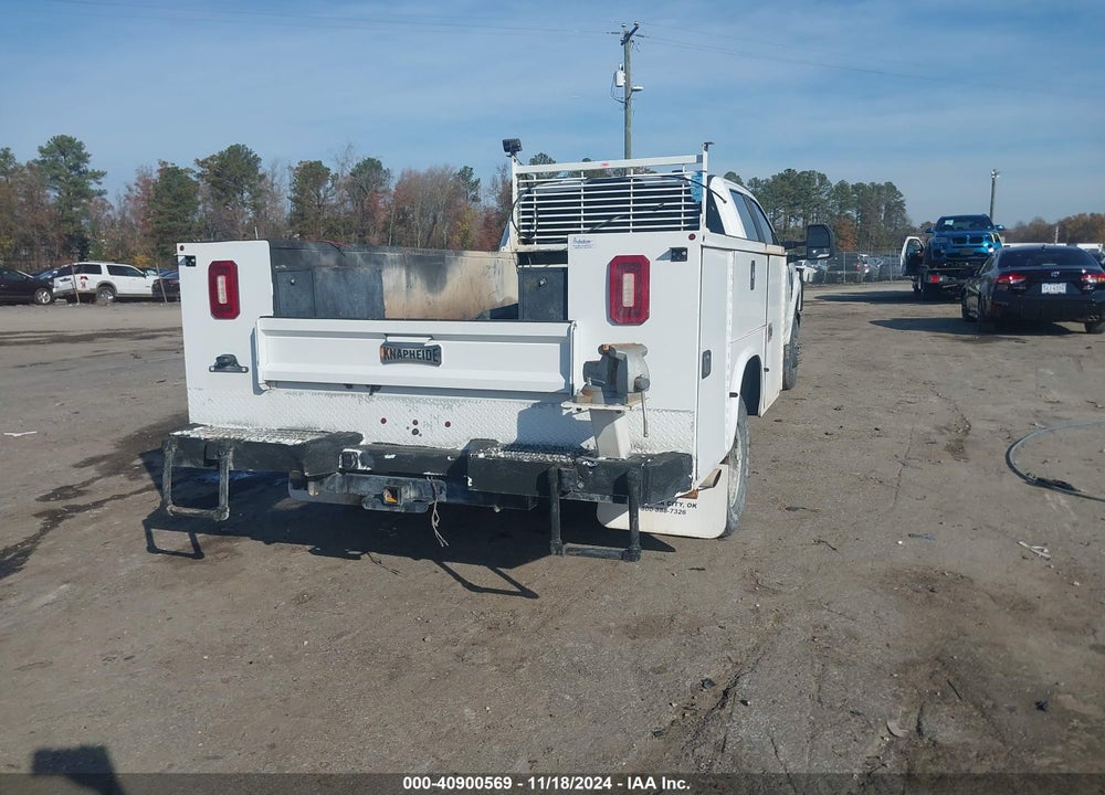 2021 FORD F-350 CHASSIS XL VIN: 1FD8W3H6XMED81212