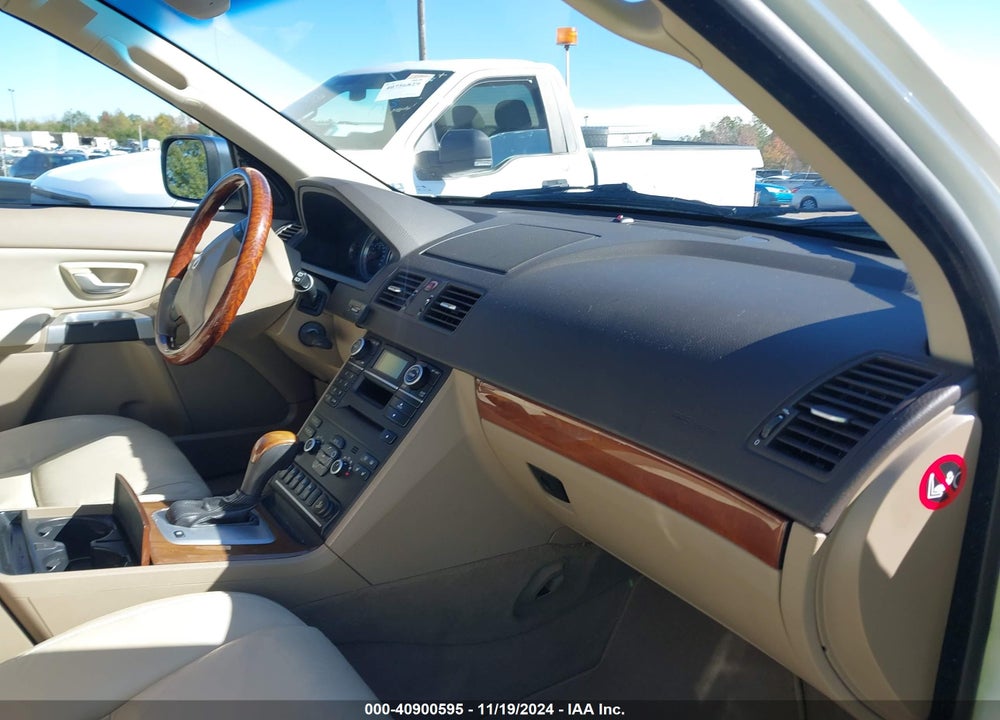 2010 VOLVO XC90 V8 VIN: YV4852CZ7A1561959