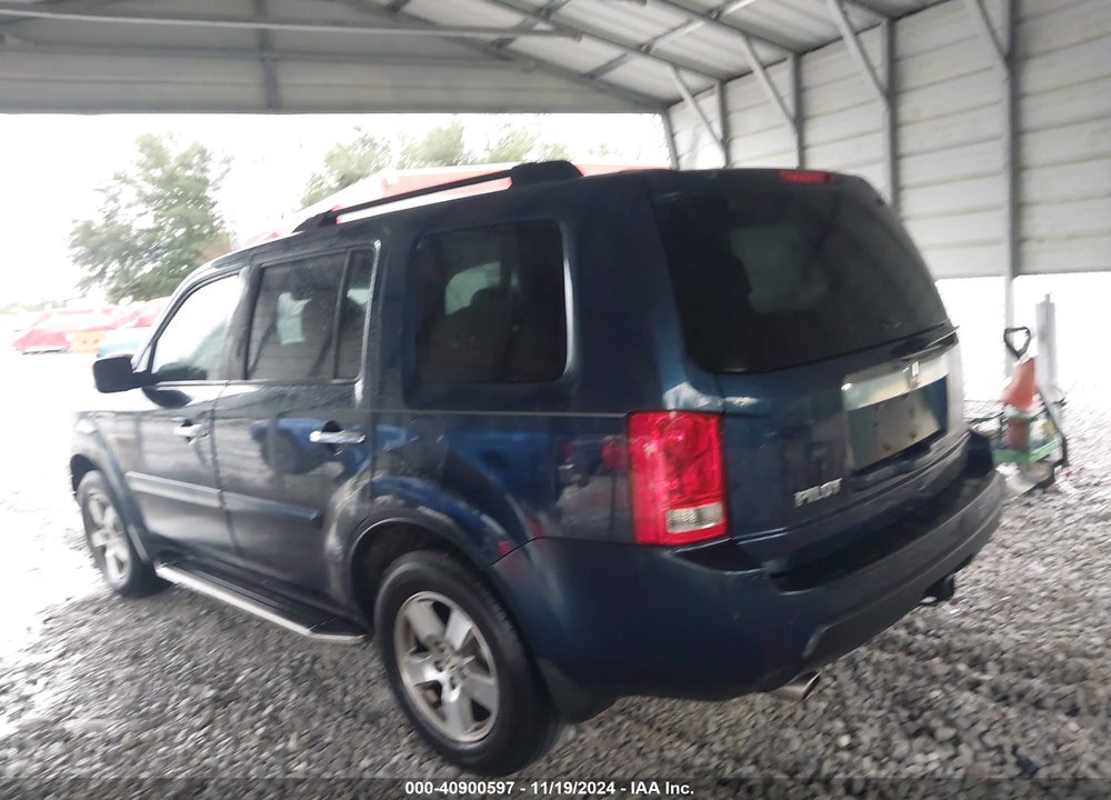 2010 HONDA PILOT EX-L VIN: 5FNYF3H51AB017167