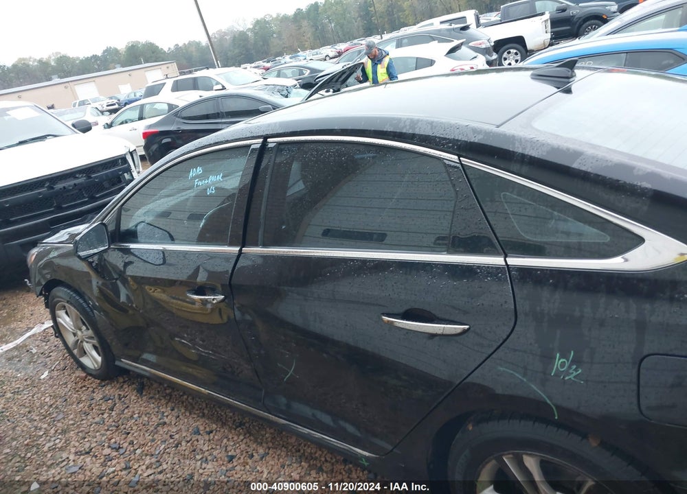 2018 HYUNDAI SONATA SPORT VIN: 5NPE34AF0JH704114