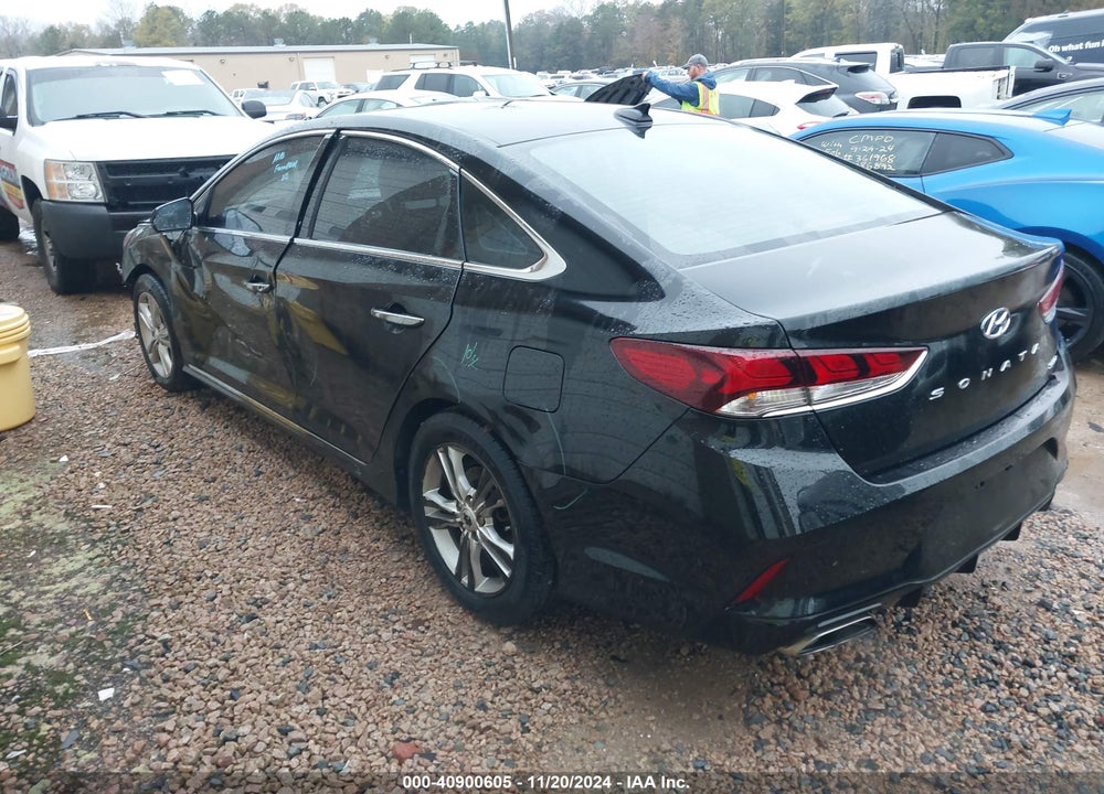 2018 HYUNDAI SONATA SPORT VIN: 5NPE34AF0JH704114