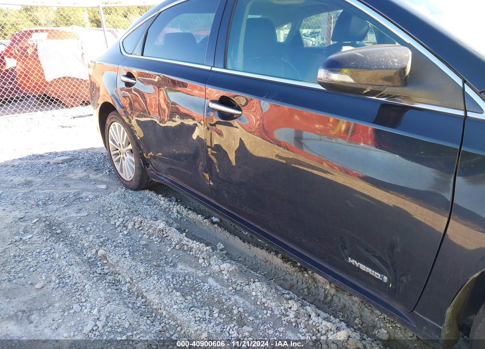 2015 TOYOTA AVALON HYBRID XLE TOURING VIN: 4T1BD1EB1FU046477