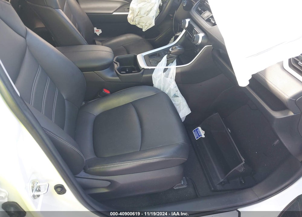 2022 TOYOTA RAV4 XLE PREMIUM VIN: 2T3C1RFVXNW186005