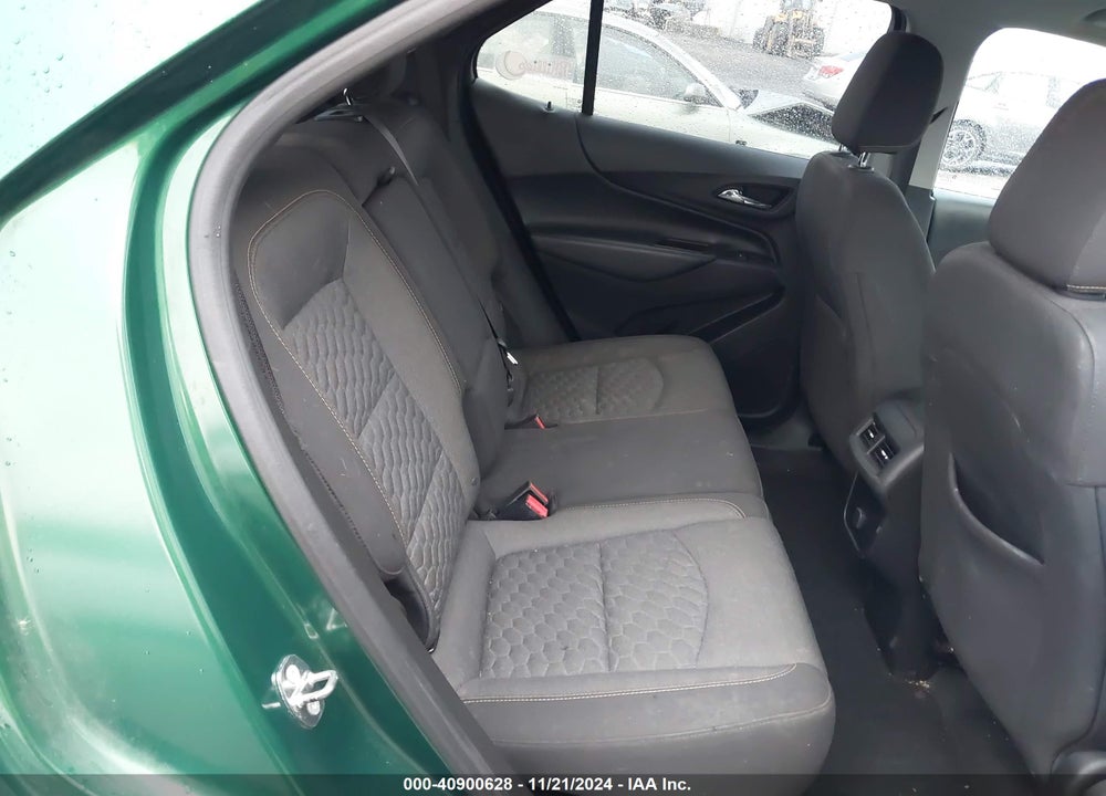 2018 CHEVROLET EQUINOX LT VIN: 2GNAXSEV2J6252252