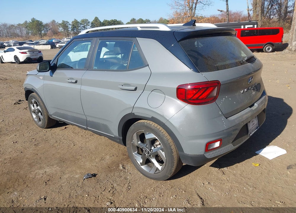 2022 HYUNDAI VENUE LIMITED VIN: KMHRC8A37NU192969
