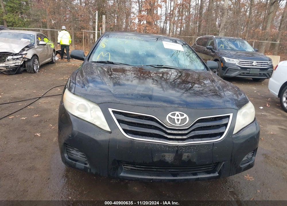 2011 TOYOTA CAMRY LE VIN: 4T1BF3EKXBU738799