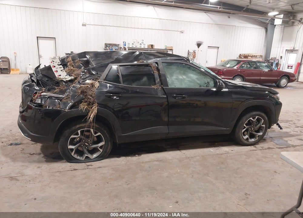 2024 CHEVROLET TRAX FWD LT VIN: KL77LHE2XRC030811