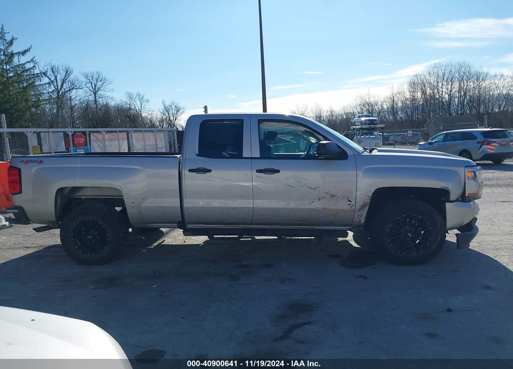 2017 CHEVROLET SILVERADO 1500 CUSTOM VIN: 1GCVKPEC1HZ383093
