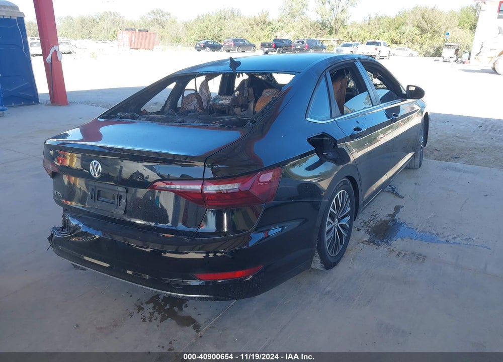 2021 VOLKSWAGEN JETTA VIN: 3VWC57BU0MM010132