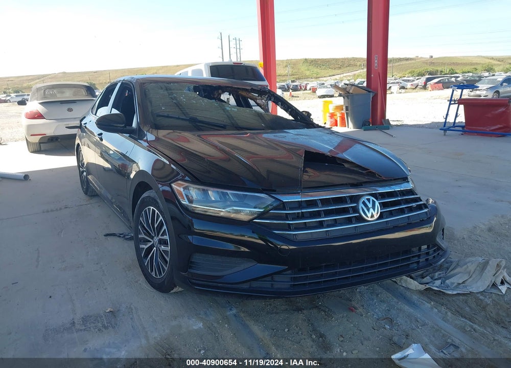 2021 VOLKSWAGEN JETTA VIN: 3VWC57BU0MM010132