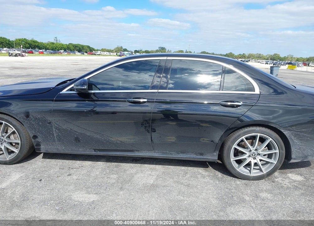 2022 MERCEDES-BENZ E 350 VIN: W1KZF8DB6NB058969