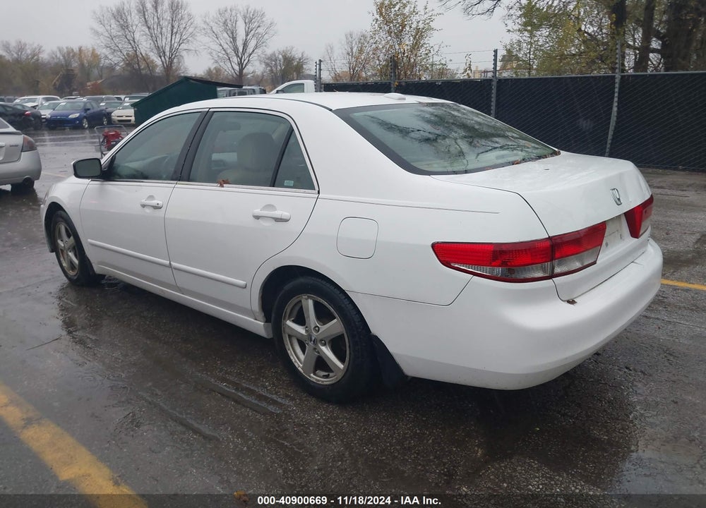 2004 HONDA ACCORD 2.4 EX VIN: 1HGCM56874A121637