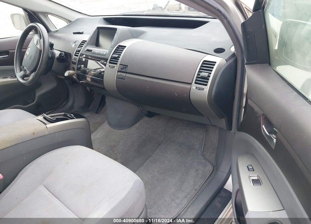 2005 TOYOTA PRIUS VIN: JTDKB20U653019479