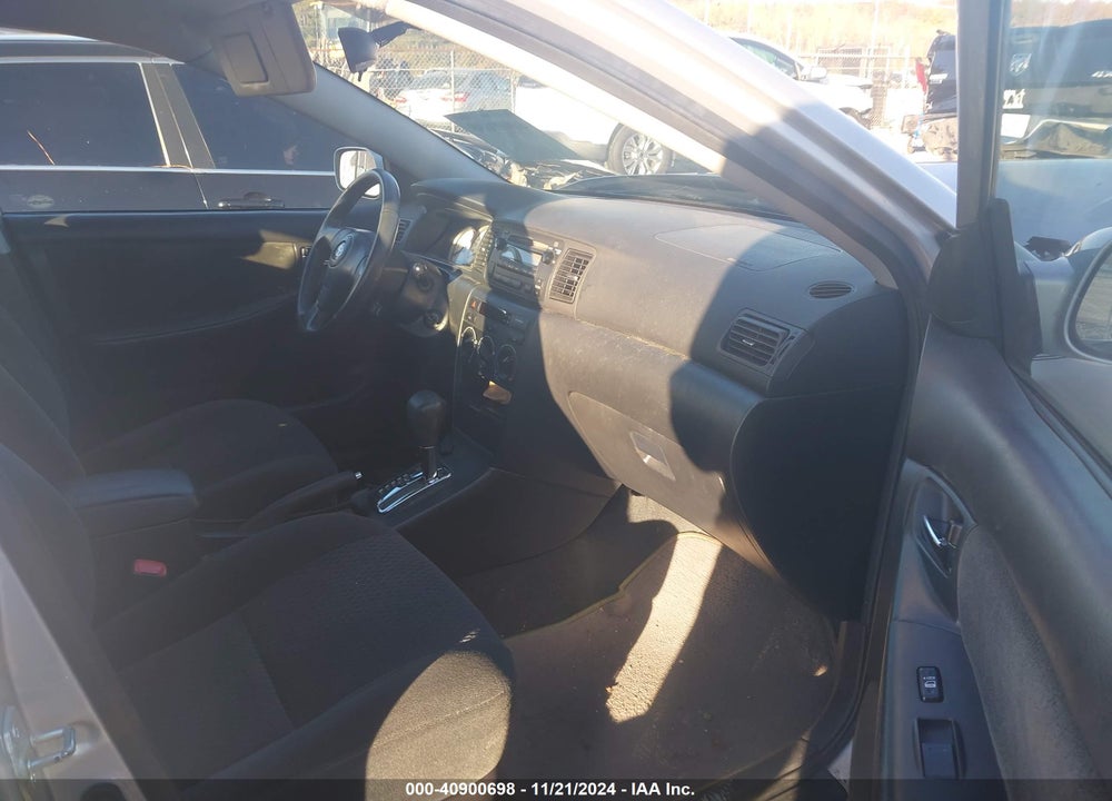 2008 TOYOTA COROLLA S VIN: 2T1BR32E98C895899