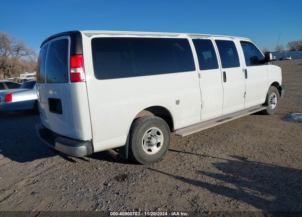 2011 CHEVROLET EXPRESS 3500 LT VIN: 1GAZG1FG0B1173570