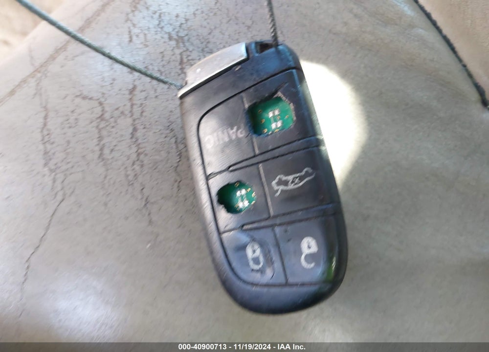 2014 CHRYSLER 300 VIN: 2C3CCAAG6EH381155