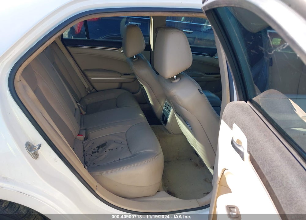 2014 CHRYSLER 300 VIN: 2C3CCAAG6EH381155