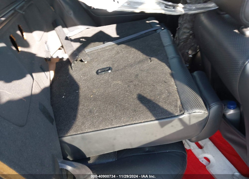 2002 TOYOTA CAMRY SE V6 VIN: JTDBF32K220025315