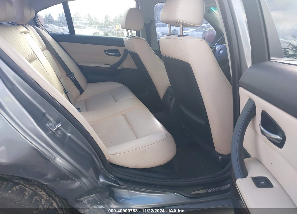 2010 BMW 328I VIN: WBAPH5G51ANM35925