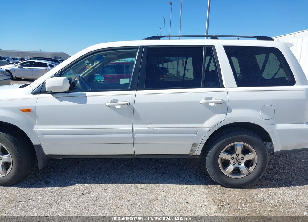 2008 HONDA PILOT EX-L VIN: 5FNYF28518B014502