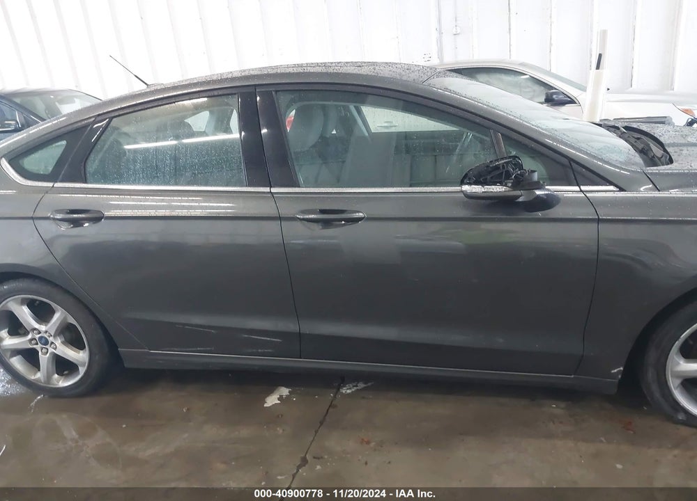 2015 FORD FUSION SE VIN: 1FA6P0H70F5115321