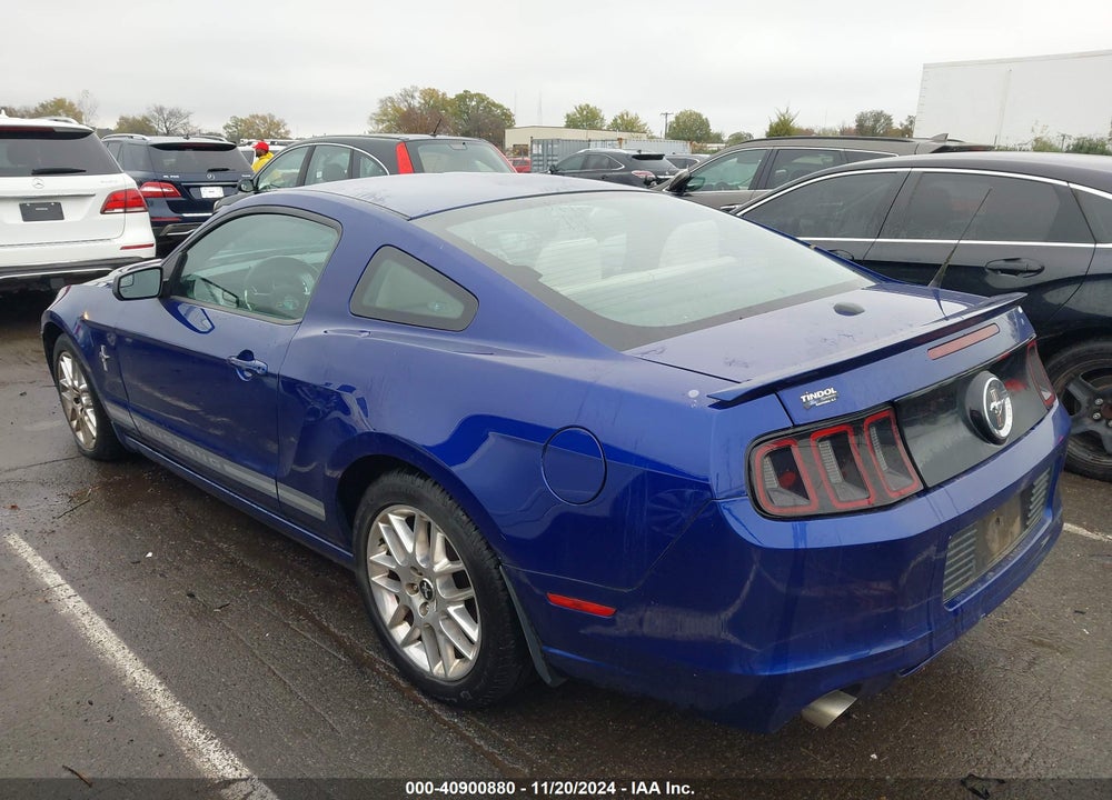2013 FORD MUSTANG V6 PREMIUM VIN: 1ZVBP8AM1D5268274