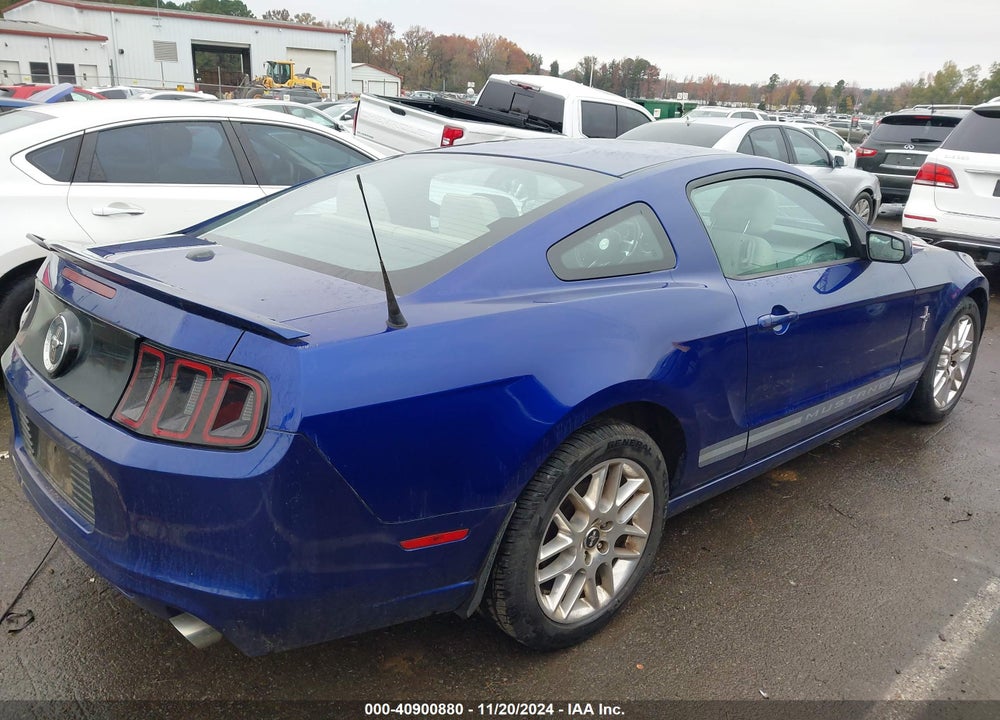 2013 FORD MUSTANG V6 PREMIUM VIN: 1ZVBP8AM1D5268274