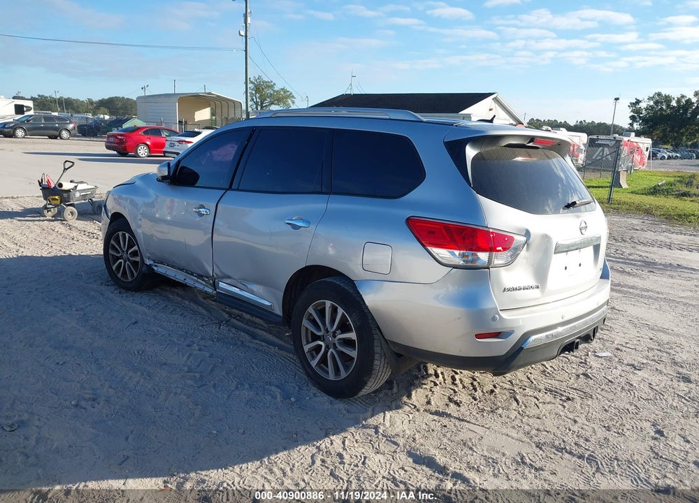 2015 NISSAN PATHFINDER SL VIN: 5N1AR2MN7FC669025