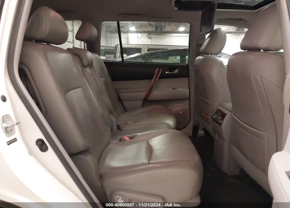 2011 TOYOTA HIGHLANDER LIMITED V6 VIN: 5TDDK3EH1BS047114