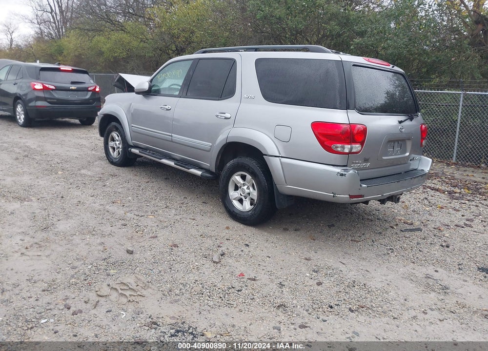 2005 TOYOTA SEQUOIA SR5 V8 VIN: 5TDBT44A65S240507