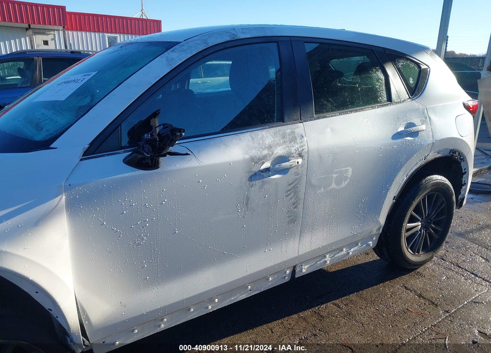 2018 MAZDA CX-5 SPORT VIN: JM3KFBBM1J0464605