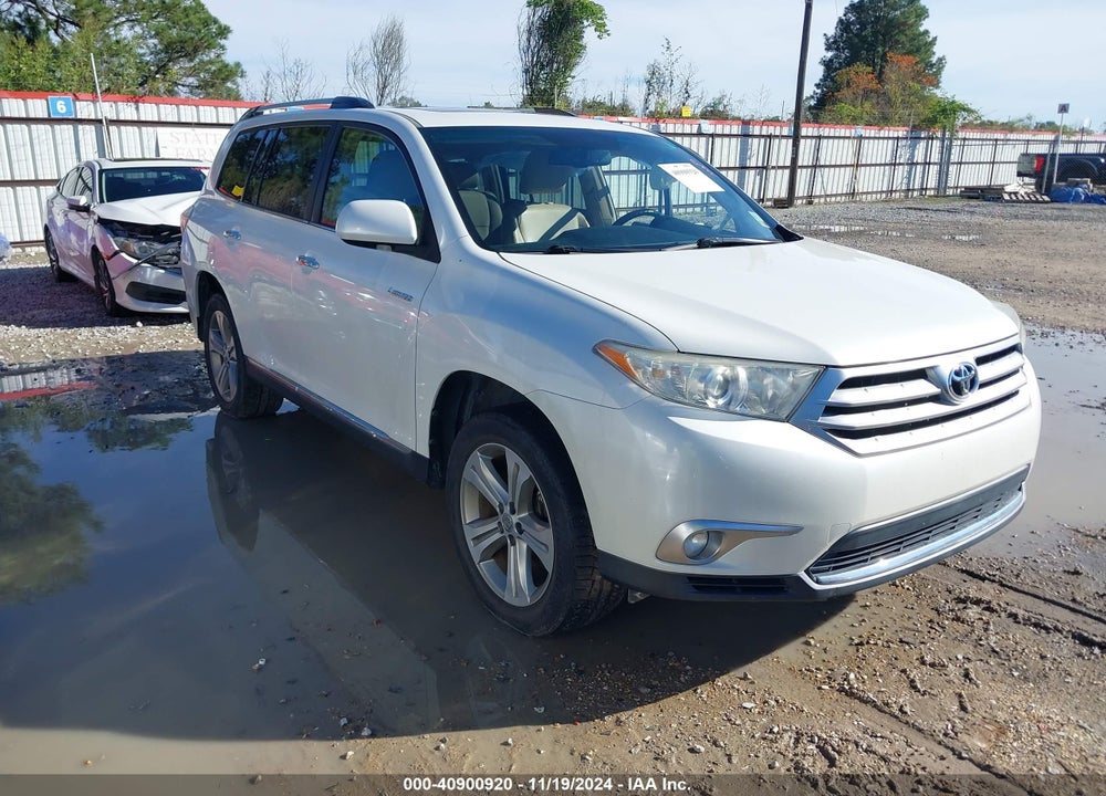 2011 TOYOTA HIGHLANDER LIMITED V6 VIN: 5TDYK3EH1BS048426