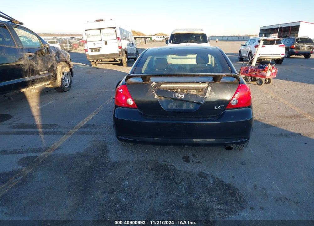 2007 SCION TC VIN: JTKDE177670198825