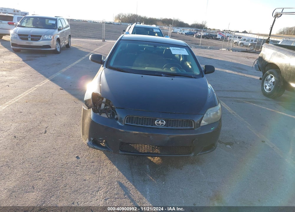 2007 SCION TC VIN: JTKDE177670198825