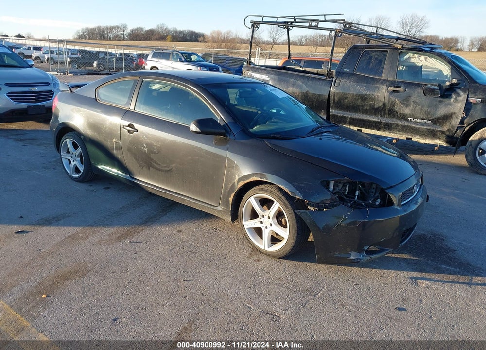 2007 SCION TC VIN: JTKDE177670198825