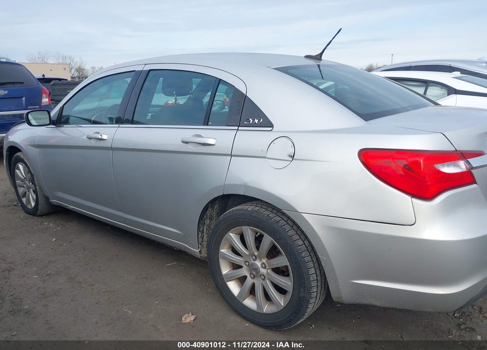 2012 CHRYSLER 200 TOURING VIN: 1C3CCBBB7CN140489