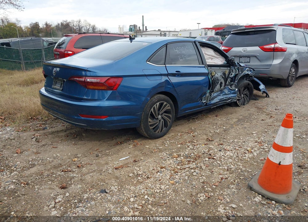 2019 VOLKSWAGEN JETTA SEL VIN: 3VWE57BU4KM061588