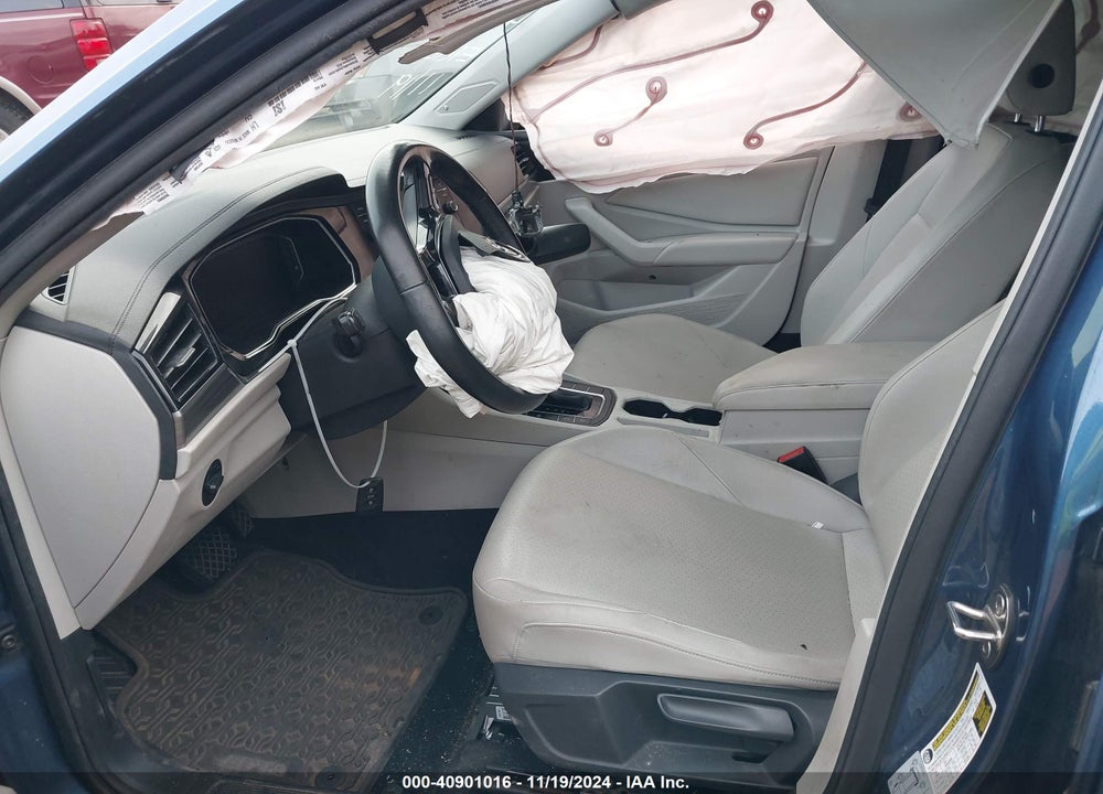 2019 VOLKSWAGEN JETTA SEL VIN: 3VWE57BU4KM061588