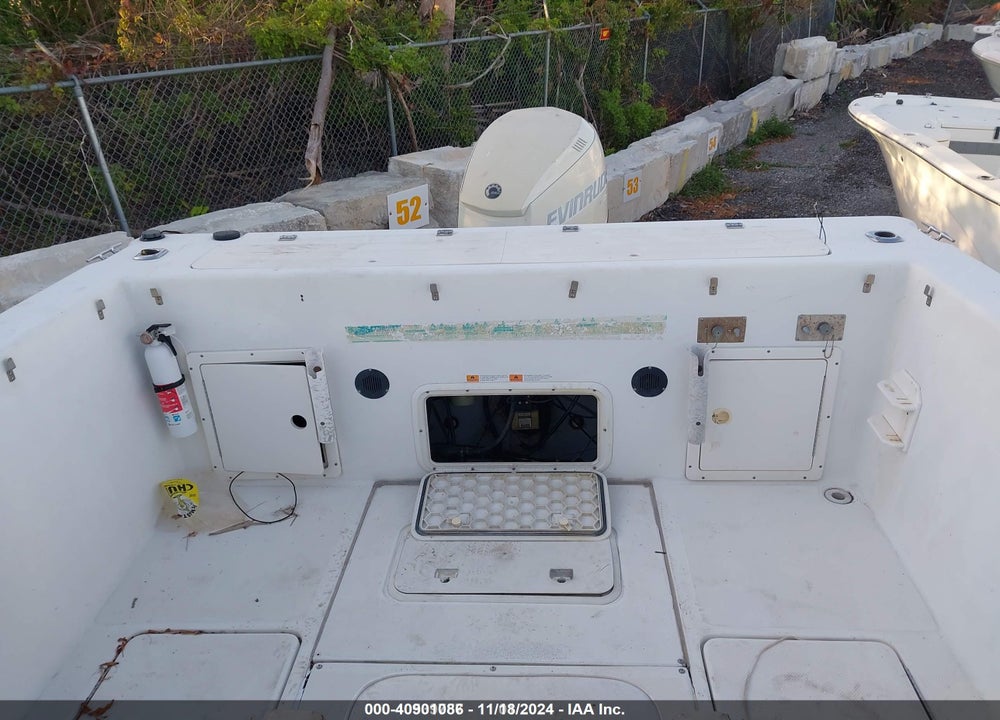 2001 SEASWIRL BOAT VIN: BRCBG045L001