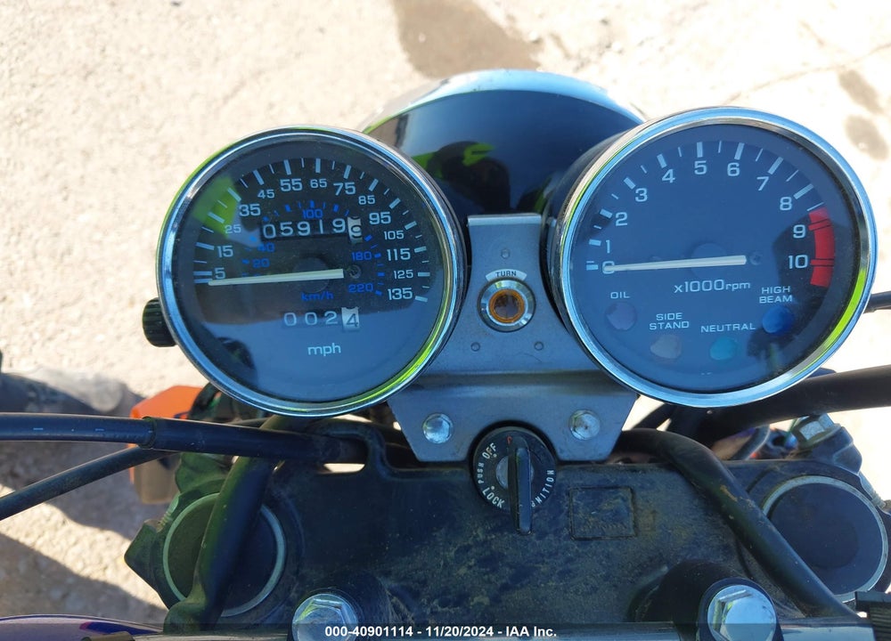 1993 HONDA CB750 VIN: JH2RC3805PM200287