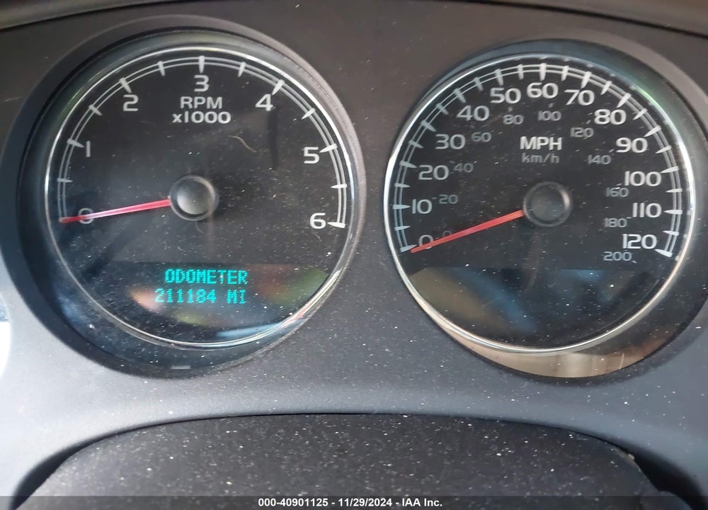 2007 CHEVROLET TAHOE LT VIN: 1GNFC13J67R102251