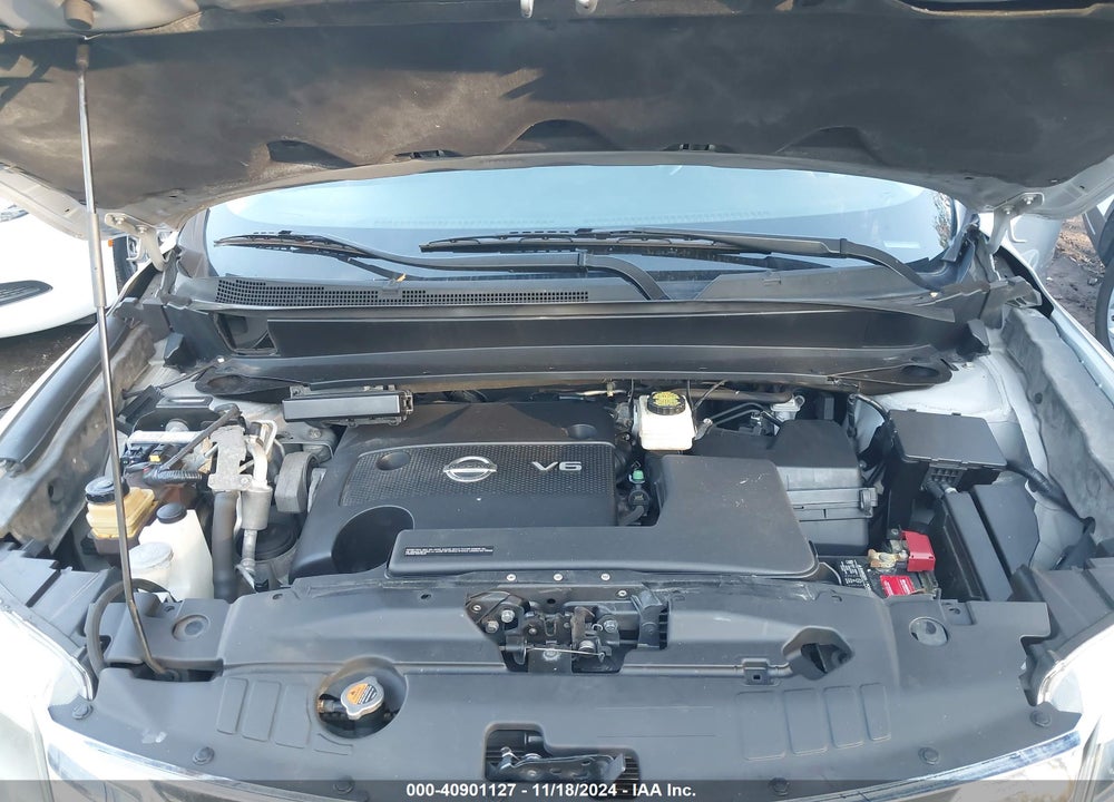 2015 NISSAN PATHFINDER S VIN: 5N1AR2MM4FC697503