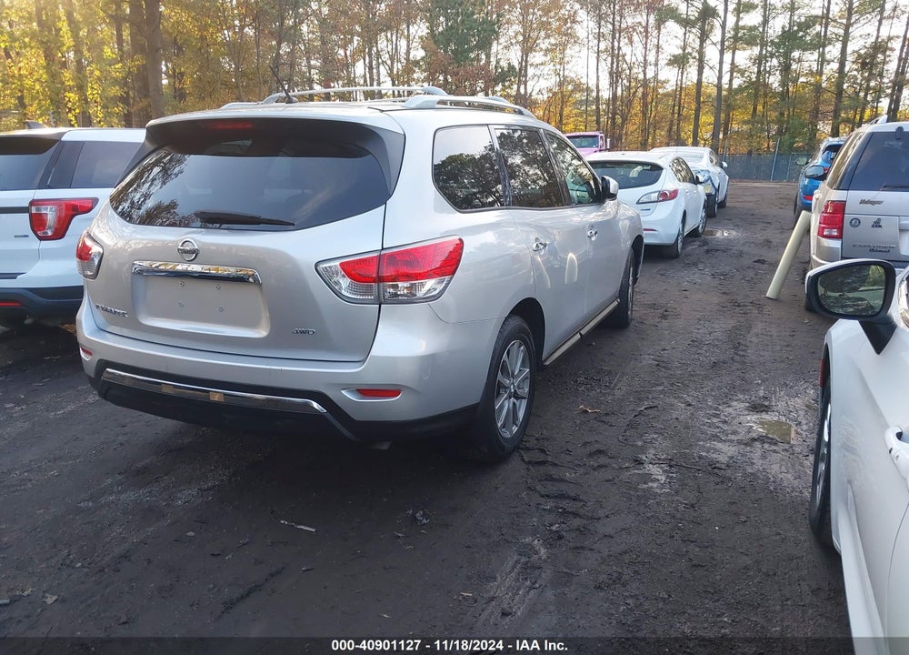2015 NISSAN PATHFINDER S VIN: 5N1AR2MM4FC697503