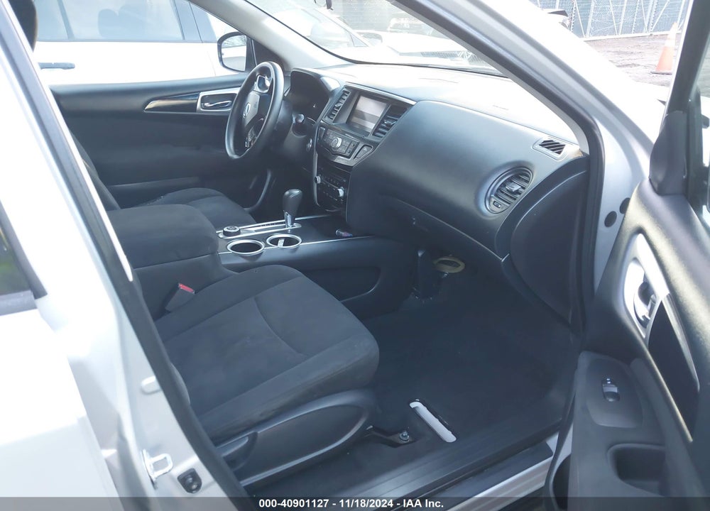 2015 NISSAN PATHFINDER S VIN: 5N1AR2MM4FC697503